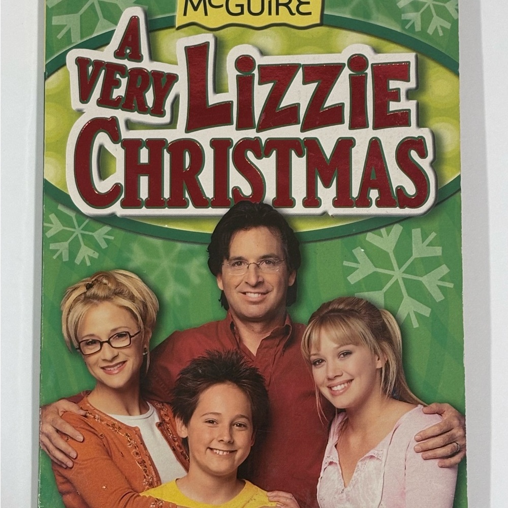 A Very Lizzie Christmas Soft Cover Book